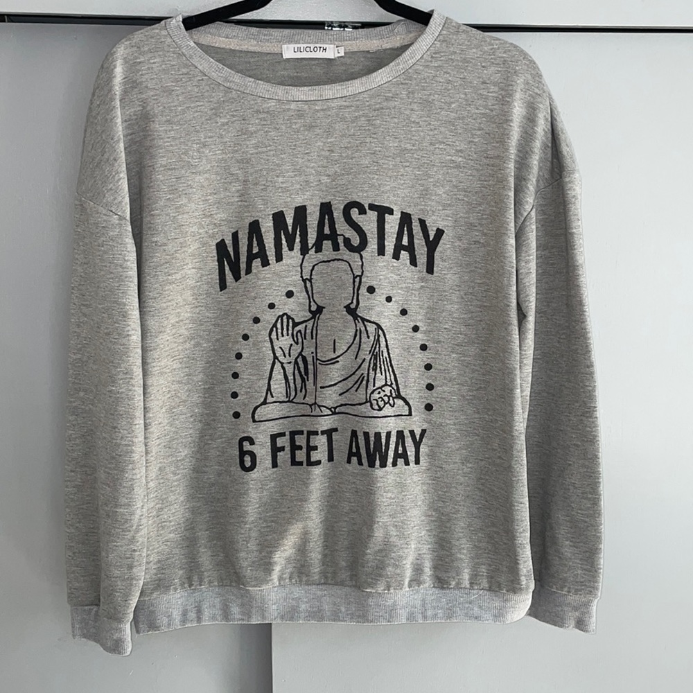 Fun sweatshirt Size L Good condition